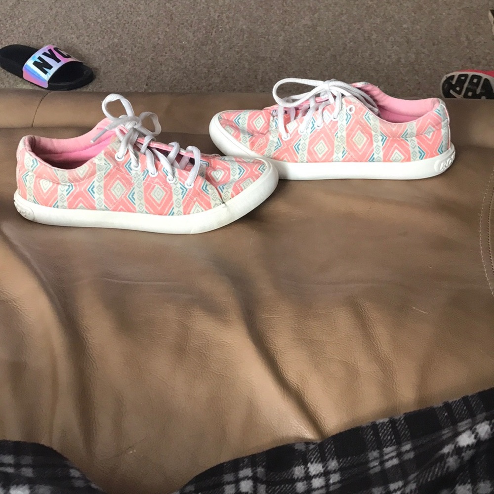 Rocket Dog kids shoes Sz3 Used condition.